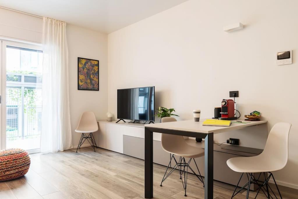 Emotichome 7 Flexyrent Studio Milano Dış mekan fotoğraf